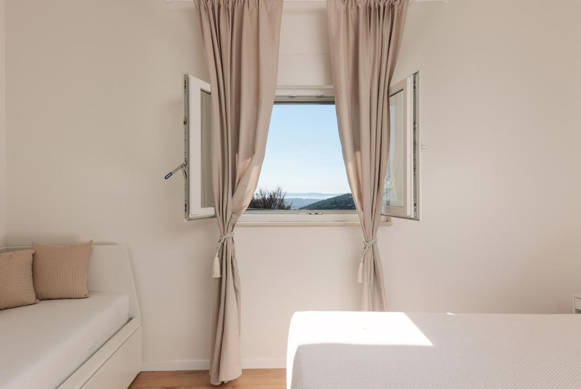 Apartman Bili Solin Eksteriør billede